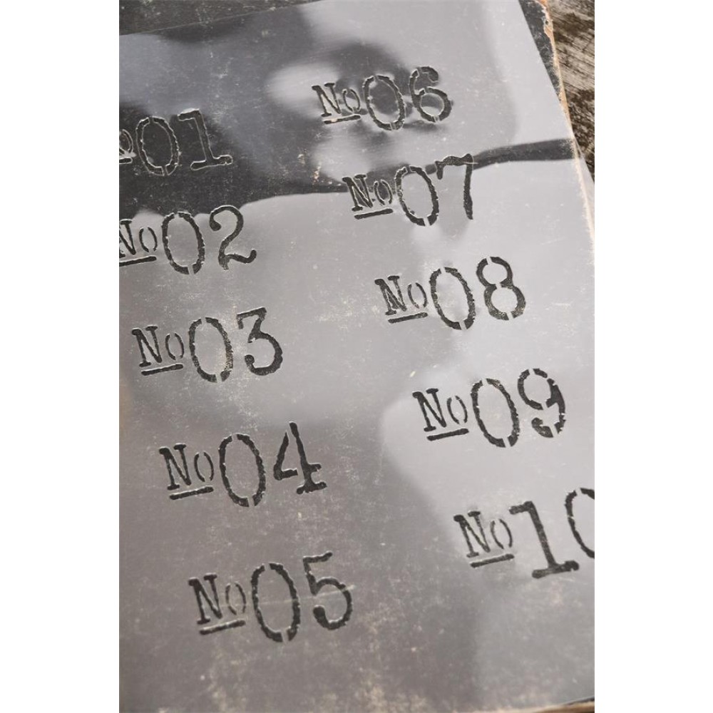 StencilMedNumre-32