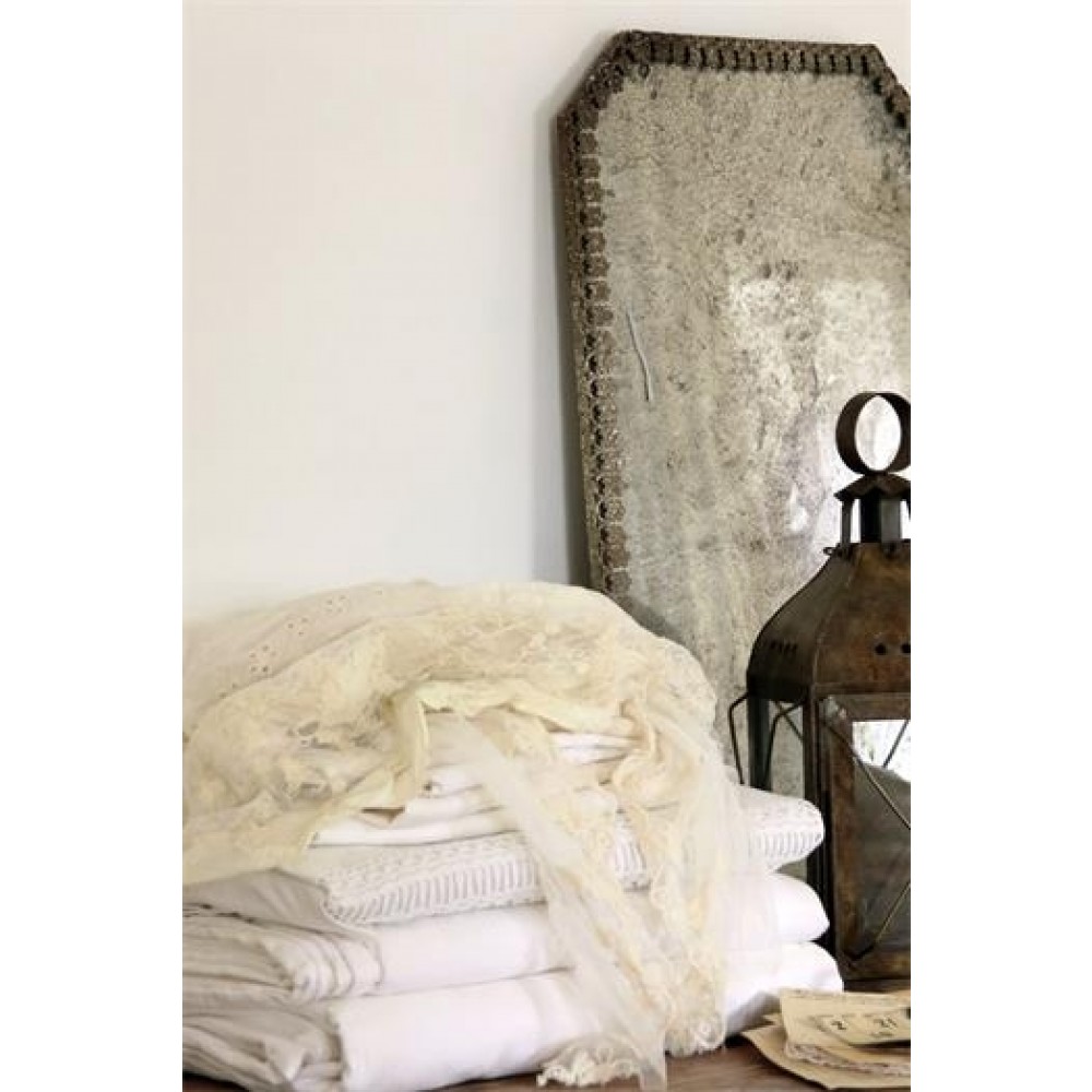 WarmCreamVintageWallPaint-31