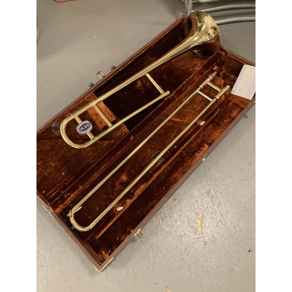 TromboneOldsAmbassador-34