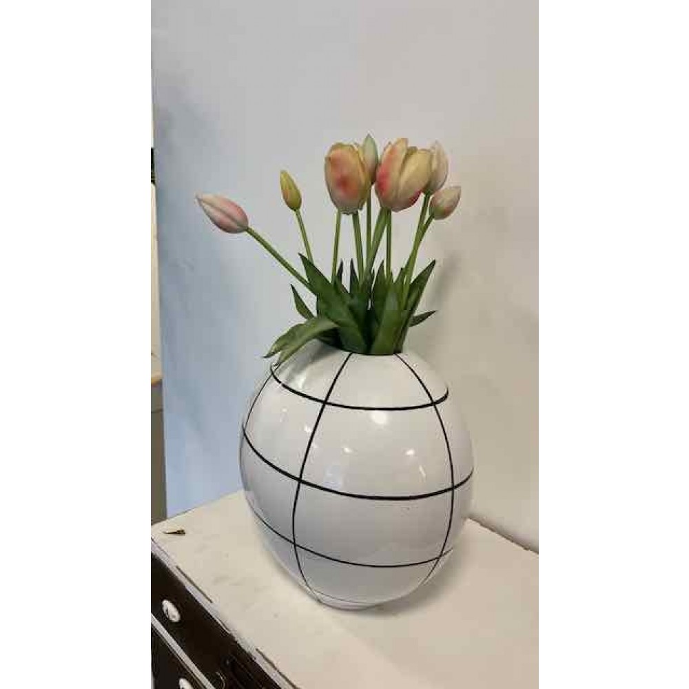 BuketmedKunstigeTulipaner-33