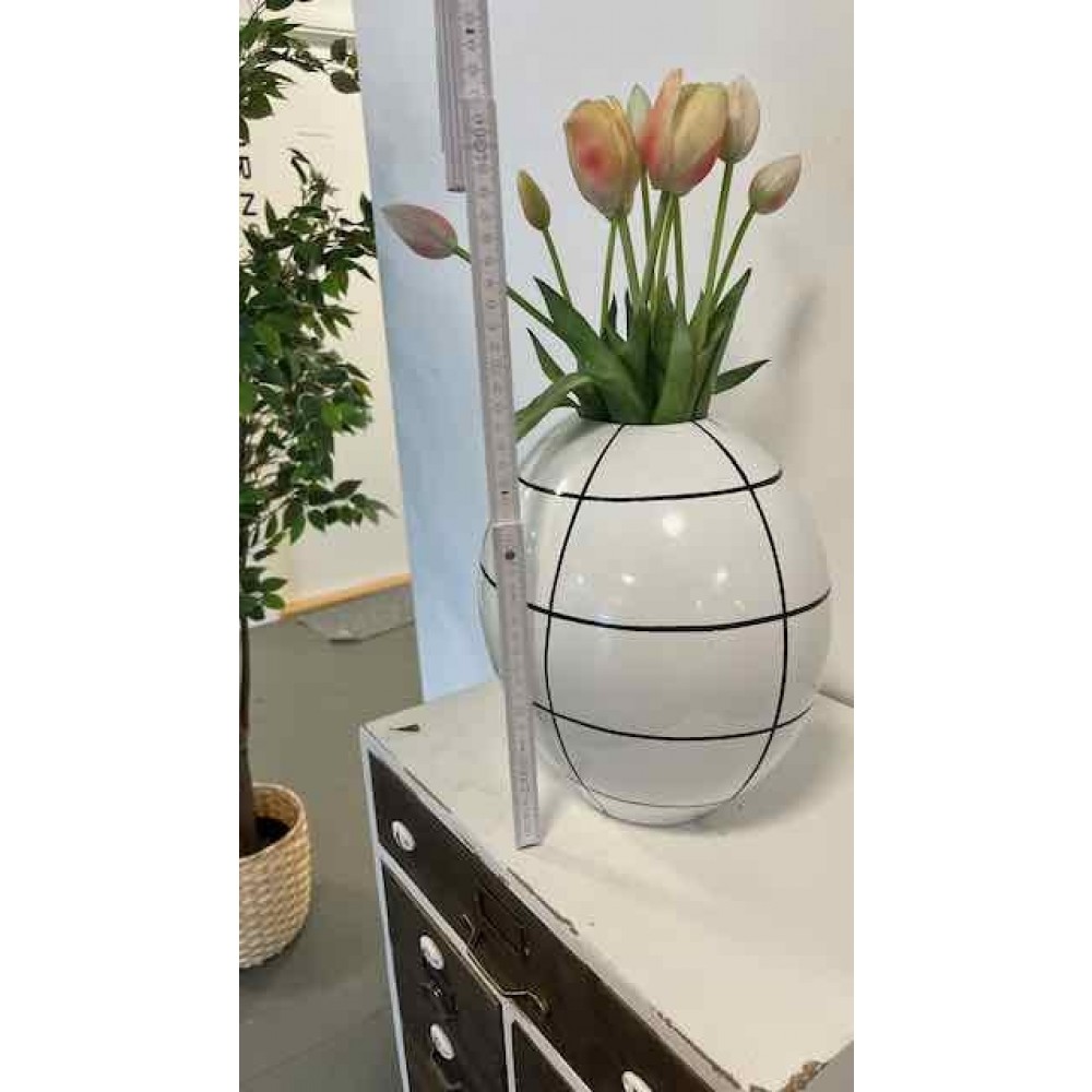 BuketmedKunstigeTulipaner-33